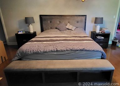 Auction 111319 (1 of 4)