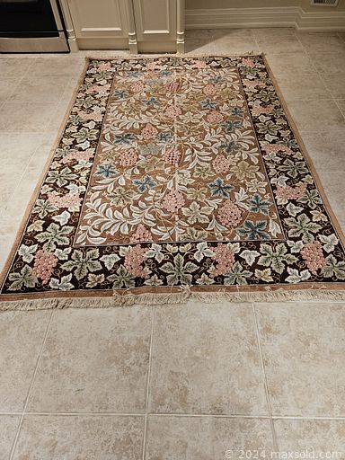 MaxSold Auction: This online auction includes furniture such as a dining table, chairs, loveseat, side tables, china cabinet, curio cabinet, bookshelves, desk, media cabinet and others, lamps, wall art, golf bags, seasonal decor, Royal Albert and other china, Disney memorabilia, clocks, vases, crystalware, Cranberry glass, wine service, figurines and much more!