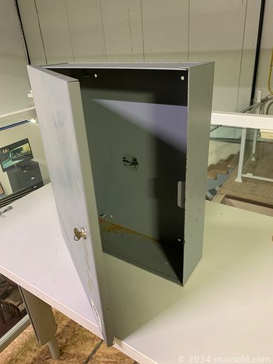 MaxSold Auction: This online auction features mini-fridges, computer accessories, staff lunchroom table & chairs, folding presentation tables, broadcast antennae, snow fencing, steel cash boxes, security box, and more!