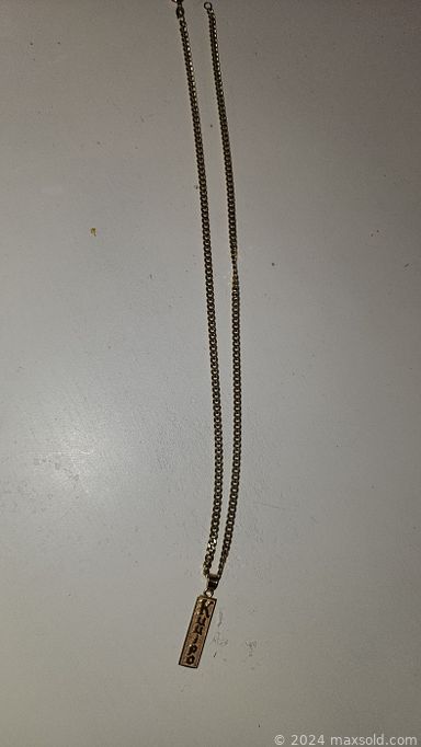 MaxSold Auction: This online auction features leather furniture, TVs, signed sports collectibles, electric fireplace, portable AC unit, Indigenous art, desk, coins, pie safe, small kitchen appliances, portable hot tub, firepit, lawnmower, BBQ, garden pots, washing machine, chest freezer, smoker, power & hand tools, yard tools, chainsaw, air compressor, power washer, jewelry, stained glass window, ladders, and much, much, more!!!