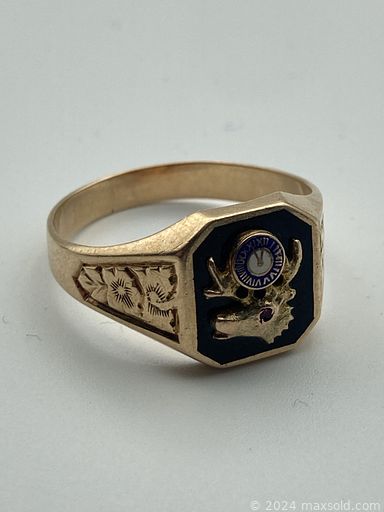 MaxSold Auction: This online auction features loose gemstones, gemstone jewelry, vintage silver matchbox, watches, Jade dragon carving, antique pocket tool, coins, sterling silver vanity set, vintage Japanese wood theatre mask, crystal bottle, pink depression glass, amethyst crystal, and much, much, more!!