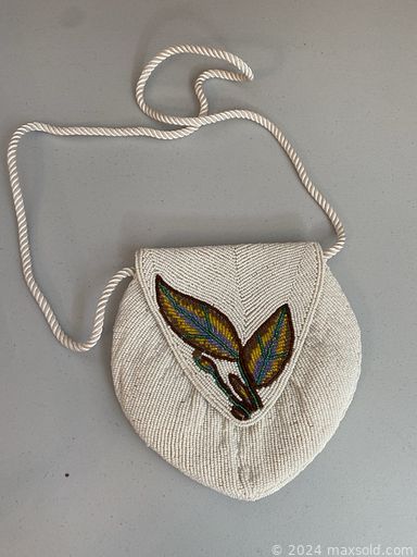 MaxSold Auction: This online auction features women’s dresses, blazers, sweaters, skirts, pants, athletic wear, suits, leggings, evening gowns, pyjamas, vintage wedding dress, outerwear, purses, hats, gloves, belts, scarves, women’s shoes & boots, men’s shirts, pants, sweaters, fabric, and more!!