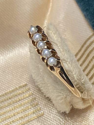 MaxSold Auction: This online auction includes furniture such as a hall table, entertainment console, cabinets, wood hutch, upholstered armchairs, sideboard, dressers and others, Aynsley, Royal Albert and other china, kitchenware, silverplate, wall art, electronics, mirrors, jewelry, accessories, rugs, triptych mirror, vintage bottles, DVDs, jewelry, vintage bongo drums, linens, Royal Doulton and other figurines, boudoir lamp, pedal car and many more!