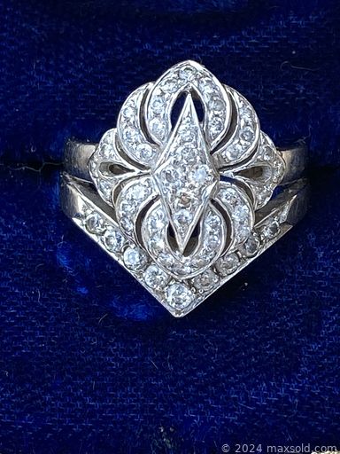 MaxSold Auction: This online auction features original Inuit art, soapstone carvings, antique gold jewellery, sterling silver jewellery, saxophone, trumpet, Royal Doulton figurines, collectible Barbies, jade statue, sewing machine, original oil paintings, snuff bottles, art glass, woodblock prints, Hummels, wooden masks, Lladro figurines, collectible eggs, antique violin, vintage accordion, concert tour posters, vintage guitar, vinyl records, comics, and much, much, more!!!