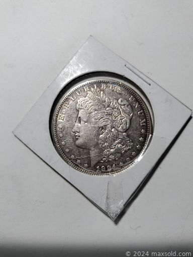 MaxSold Auction: This online auction includes collectibles such as Morgan silver dollars, vintage Marvel and DC comics, Topps, DonRuss, Bowman and Fleer baseball cards, Upper Deck signed and numbered artwork, antique postcards, fishing reels, Starting Lineup sports figures, antique and vintage buttons, recorders, harmonicas, and much more!