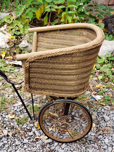 MaxSold Auction: This online auction features wicker doll buggy, cast iron lighting fixtures, vintage carnival dishes, area rug & runner, vintage tins, reverse handpainted glass lampshade, Dept 56 Christmas pieces, vintage jewelry, vintage ship models, art glass, mini oil lamps, art pottery, International dolls, vintage toys, and much, much, more!!!