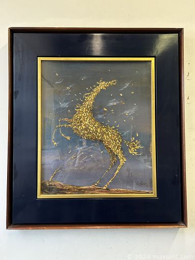 MaxSold Auction: This online auction features art glass, cast iron table lamp, vintage wave table lamp, bronze statue, Lladro statue, uranium glass, Quebec wood carving, Indigenous artwork, MCM table lamp, vintage toys, vintage head vase, ship in a bottle, trumpet accent lamp,  Art Deco pottery sculpture, and much, much, more!!!n