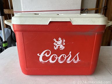 MaxSold Auction: This online auction features sports trading cards, Marvel trading cards, art glass, vintage marbles, vintage video game systems & games, power & hand tools, vintage leather kits, and much, much, more!!!