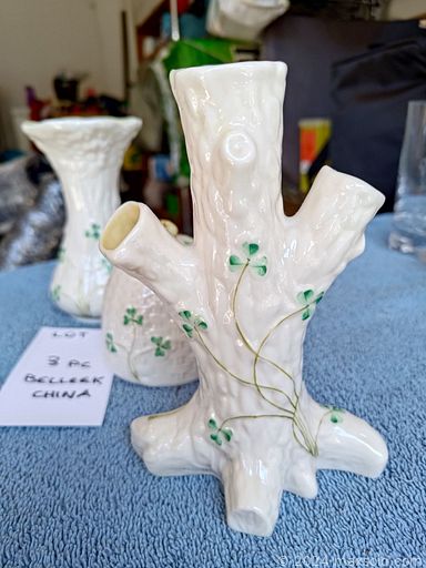 MaxSold Auction: This online auction features Belleek porcelain pieces, TVs, pet products, yarn, sewing notions, The Royals collectibles, teacup/saucer sets, collector spoons, Bunnykins, games, sewing machine, sectional sofa, coins, and much, much, more!!