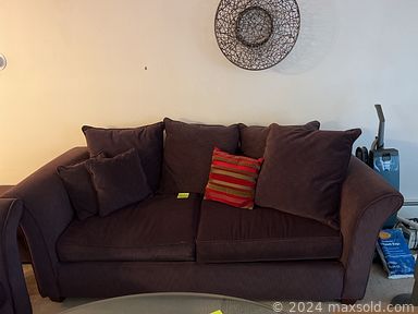 MaxSold Auction: This online auction features TV, room screen/divider, puzzles, desk, printer, vacuums, area rug, art pottery, patio furniture, plant pots, offices supplies, women’s shoes & clothing, art glass, toys, trundle bed, small kitchen appliances, and much more!!!