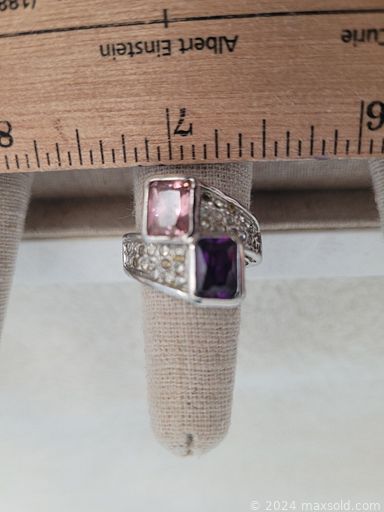 MaxSold Auction: This online auction includes a vintage upholstered accent chair, vintage Rosenthal and other china, oil painting and other wall art, ceramic Nativity set, Hallmark keepsake ornaments and other Christmas decor, ceramic bathroom wall decor, pennies, accessories, Bronco 1963 program, stained glass mirror, Underwood typewriter, Junghans grandfather clock, rock tumbler, Kalear bluetooth earbuds, vintage microscope set, skull planters, 1978 password game, Pokeno card game and more!