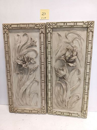 MaxSold Auction: This auction features 20th Century China Cabinet, Levenger Company Nesting Tables, Mid-Century Leather Top End Table, Antique Plank Seat Chairs, Thomasville Entertainment Center Chest of Drawers, Late 19th Century Cast Iron Street Fountain, Vintage Chest Of Drawers by Mastercraft, Antique Leather Travel Trunk, Bombay Demilune Side Table, Art Prints, Portraits & Mirror, 3D Floral Wall Plaques, Marble Top Center Table, Vintage Child\'s Highchair, Hand Made Baskets, Robert DeNiro Poster, Lighthouse Lamps, Kennel Club Champion Certificates, Ceramic/Metal Theater Masks, Metal Parrot Cage and much more!