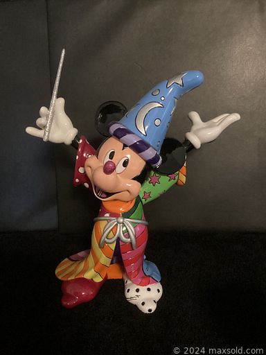 MaxSold Auction: This online auction includes vintage wall art, books, Andy Warhol soup cans, tables, partitions, wall hangings, rugs, folding tables, kitchenware, servingware, purses, accessories, tables, Danby fridge, Bombay desk, folding chair bed, cabinets, Betty Boop figures, Wizard of Oz items, Beatles movie collage and much more!