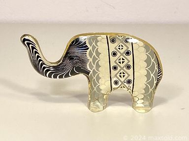 MaxSold Auction: This online auction features a 1958 Marilyn Monroe As Lillian Russell lithograph and other wall art, vintage Moorcroft, Snow-Lite lowboy cooler, Italian ashtray, vintage Skyway luggage, Pyrex, Royal Doulton, Limoges, vintage sewing box, lamps, glassware, ashtrays, vintage Looney Tunes, vintage Blue Mountain, Art Deco serving ware, Dyson, magazines, clothing, vinyl albums, Denby pottery, Murano glass, brassware, sports cards, bracelet and much more!