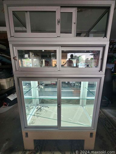 Auction 113513 (2 of 4)