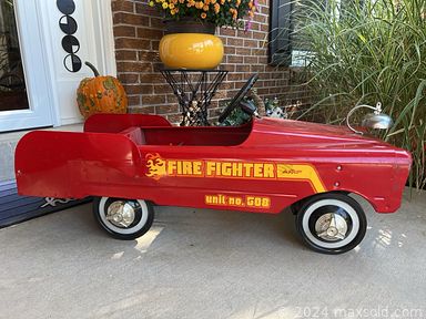 MaxSold Auction: This online auction includes vintage pedal cars, vintage Tonka toys, depression glass, mid century Murano glass, crystal ware, pottery, Herman Miller models, vintage tools, and more!