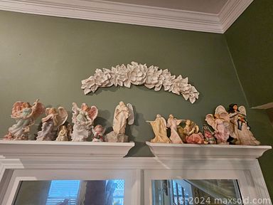 MaxSold Auction: This online auction features secretary desk, TV, craft supplies, leather furniture, exercise equipment, area rugs, new E-bike, decorative plates, stained glass lamps, coins, angel collection, Lenox figures, belt buckle collection, stained glass panels, cameras, binoculars, carousel horse collection, room screen, guitar, pet products, vinyl records, fitness gear, art glass, Lilypad lamp, art pottery, cranberry glass, dryer, small kitchen appliances, bell collection, sewing machine, Santa collection, office supplies, printers, desktop computers & accessories, patio furniture, rolling toolbox, power & hand tools, yard tools, upright freezer, costume jewelry, generator, fishing gear, stained glass supplies, kilns, and much, much, more!!!