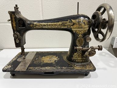 Auction 115898 (3 of 5)