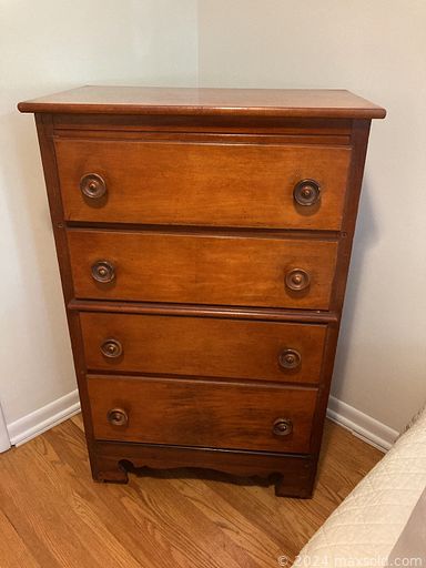 MaxSold Auction: This online auction features patio furniture, antique vanity, antique toys, BBQ grill, art glass, art pottery, Belleek pieces, depression glass, Hummels, teacup/saucer sets, vintage books, Longaberger baskets, binoculars, DVDs, garden tools, ladders, garden art, small kitchen appliances, toys, power & hand tools, mini-fridge, area rugs, camping gear, board games, vacuums, high-end costume jewelry, watches and much more!