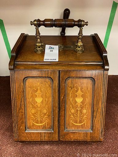 MaxSold Auction: This online auction features Toby jugs, Sadler tea set, antique oil lamps, designer coats, power tools, antique coal scuttle, ladies\' shoes, vinyl records, jewelry, chandelier, toys, Legos, teacup/saucer sets, art glass, carnival glass, bar table, area rugs,  and much, much, more!!