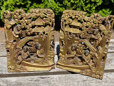 MaxSold Auction: This online auction features vintage Japanese print, pewter hammered vase, antique Torchiere floor lamps, antique mantle clocks, Royal Doulton figurine, Roy Vickers artworks, antique pipes, antique ginger jars, arrow head, vintage timepiece, antique ephemera, antique Chinese jade figure, art glass, carved soapstone, decanters, Indigenous artwork, and much, much, more!!