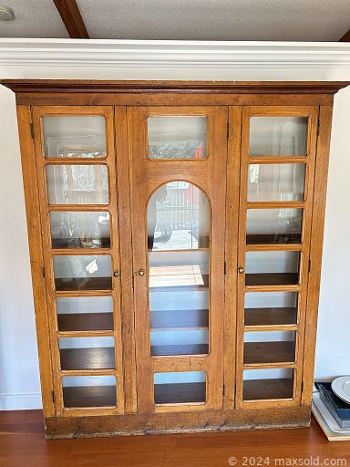 Auction 109387 (1 of 4)