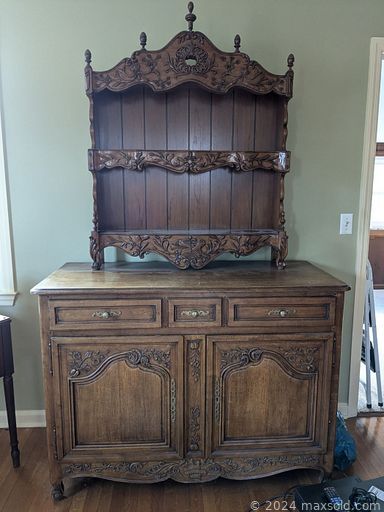 MaxSold Auction: This online auction features antique hutch, sewing machines, recliners, guitar, TVs, antique mirror, antique clock, saxophones, clarinets, Casio keyboards, office supplies, vintage books, Carnival glass, area rug, vintage tins, local stoneware, art pottery, teacup/saucer sets small kitchen appliances, cast iron door stops & figures, desk & chair, exercise bike, men’s clothing, lighted holiday houses, gold jewelry, vintage toys, perfume bottles, children’s books, yard tools, window AC unit, shelving, hand tools, and much, much, more!!!