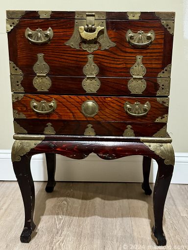 Auction 112187 (1 of 4)
