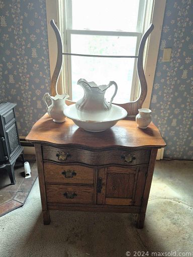 Auction 111517 (2 of 4)