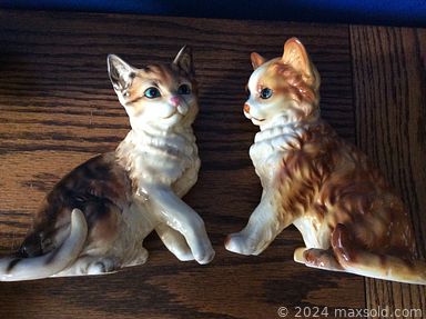 MaxSold Auction: This online auction features 14 K gold ring, coins, perfume bottles, art glass, banknotes, watches, marionettes, antique vanity set, sports trading cards, Fenton glass, collector plates, trinket boxes, children’s books, vintage decanter set and much more!