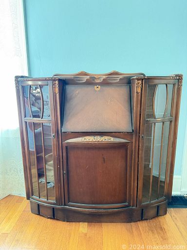 Auction 110703 (1 of 4)
