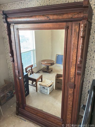 Auction 105738 (1 of 4)