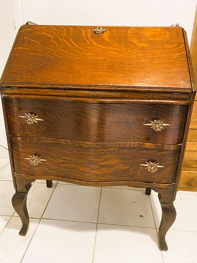 Auction 108032 (2 of 4)