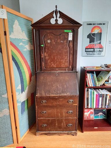 MaxSold Auction: This online auction features framed wall art, NewStar telescope, furniture such as antique wood cabinet, hall bench, sofa bed, and bookshelves, area rugs, Mexican pottery, Danby fridge, books, bicycles, stamps, collectible coins, pen sets, CDs, DVDs, LPs, Sony stereo system and much more!