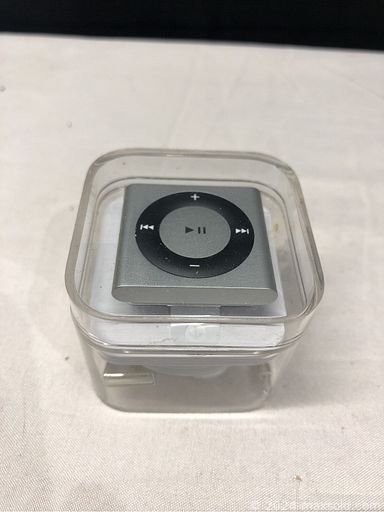 MaxSold Auction: This online auction features 925 silver jewelry, Royal Doulton, vintage video games, record albums, DVDs, Goldstar stereo, digital cameras, perfumes, power tools, children’s toys and much more!