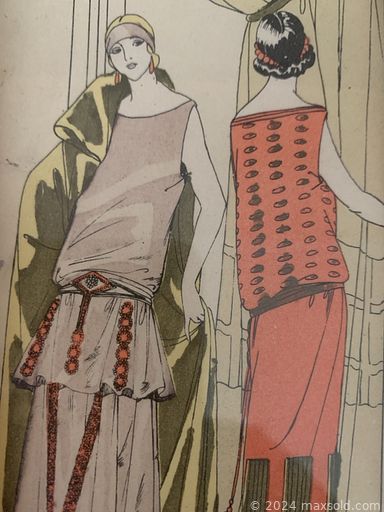 MaxSold Auction: This online auction includes furniture such as an antique school desk, storage cabinets, patio table and chairs, oak side cabinet, TV tables, bedroom set, dresser, coffee table and others, artworks, Elvis memorabilia, jewelry, accessories, vinyl records, books, art supplies, Uranium glass, servingware, Asian ceramics, Spongeware, grandfather clock, lamps, Blue Willow and other china, Tiffany style lamps and much more!