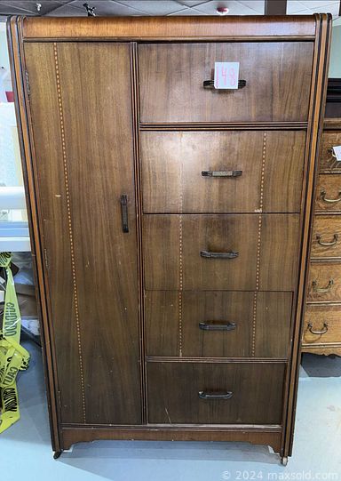 Auction 106257 (1 of 4)