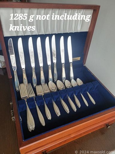 MaxSold Auction: This online auction includes furniture such as a vintage roll top desk, antique dresser, cedar chest, display cabinet and others, Ashley sterling silver cutlery, jewelry, accessories, bags, Morimura dolls, Mrs. Beasley dolls, Eaton dolls, Shirley Temple dolls, Barbies, Mickey Mouse figures, Cinderella, Garfield and other toys, vintage Kewpie baby, porcelain and other dolls, wall art, vintage children’s books, self help and other books, CDs, DVDs, crystalware, antique ephemera, board games, New Haven mantle clock, miniatures, Haier TV, vinyl records, seasonal decor, Victorian decor, marbles and many more!