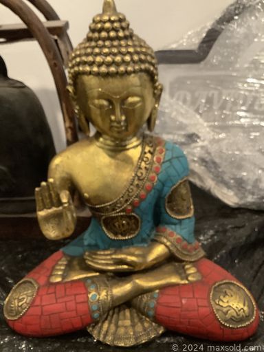 MaxSold Auction: This online auction features NIB ceiling fans, humidor, Asian style side table, elephant collection, TVs, exercise equipment, mini fridge, African statues, gas stove, modern grandfather clock, leather sofa, Buddha statues, African mask, bar art & mirrors, glass-top table, art glass, heater, vintage slot machine, fitness gear, refrigerator/freezer, sauna, and much, much, more!!!