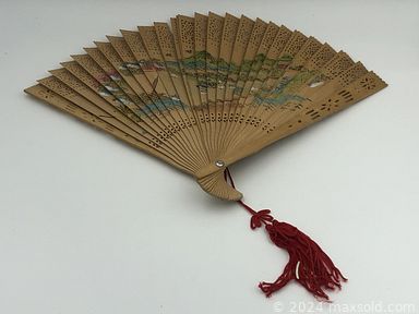 MaxSold Auction: This online auction features Moorcroft pottery, spy camera, gold filled pen, costume and sterling jewelry, lighting fixtures, Wedgewood box, vinyl records, silver jewelry, semi precious stone jewelry, vases, metal statues, soap stone stamps, Swarovski figurines, cork carving bronze items, coins, tokens,  silver coin bowls, cutlery, foreign currencies, coins, Royal Doulton figurine, tea pot set and much much more. 