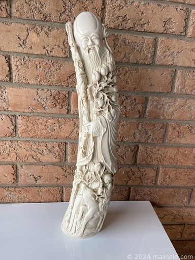 MaxSold Auction: This online auction includes furniture such as a glass table, wood stool, display units, Stanley Furniture dressers, dining chairs, Imbuia cabinet, console, sectional couch, china cabinet, Gluckstein Home patio furniture and others, Fitz and Floyd and other china, kitchenware, small kitchen appliances, artworks, lamps, pinwheel crystal, Royal Doulton and other figurines, clay crocks, antique laundry wringer, vintage printer drawer, miniatures, gowns, shoes, brass items, electronics, mirror, books, Wynne home gym, jewelry and much more!