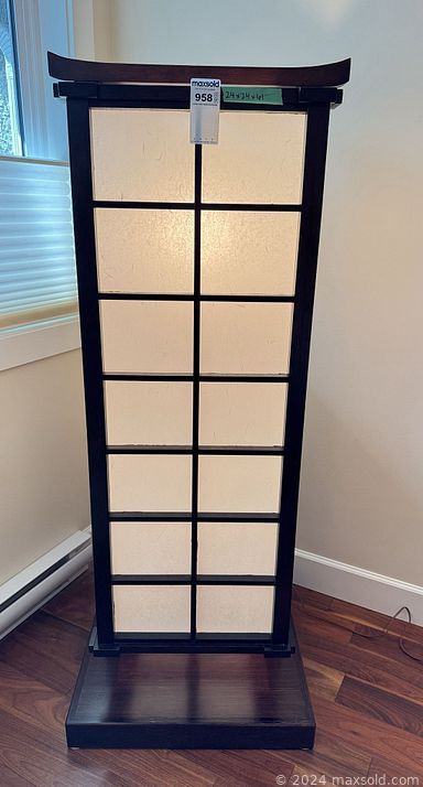 Auction 107823 (2 of 4)