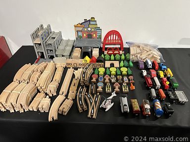MaxSold Auction: This online auction includes US, Canada and other coins, bank notes, Chinese ginger jar, Moroccan lamp, figurines, wall art, seasonal decor, sports trading cards, games, diecast cars, race tracks, Fisher Price and other toys, Willow Tree figurines, vinyl records, tapes, steins and much more!