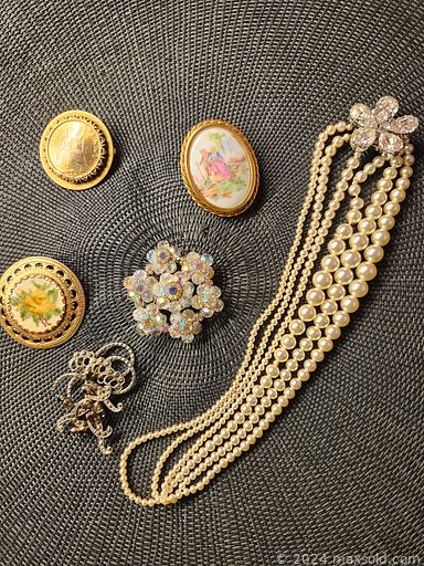 Auction 114415 (1 of 4)