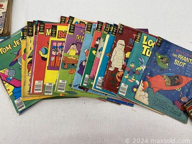 MaxSold Auction: This online auction includes 18k gold watches and jewelry, comic books, power tools, hardware, shelving units, small kitchen appliances, home decor, kitchenware, sports equipment, and more!