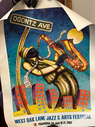 MaxSold Auction: This online auction features art supplies, men’s clothing, outerwear, antique tables, woodworking supplies, yarn, fabric, art pottery, day bed, vinyl records, sewing machine, mirrors, power & hand tools, desk, toys, posters, string art, tiller, vintage fridge, and much, much, more!!