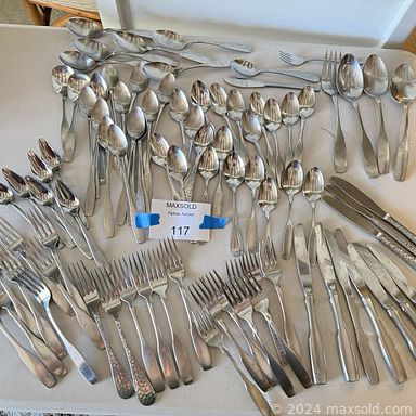 Auction 108274 (3 of 3)