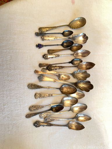 Auction 107770 (2 of 4)