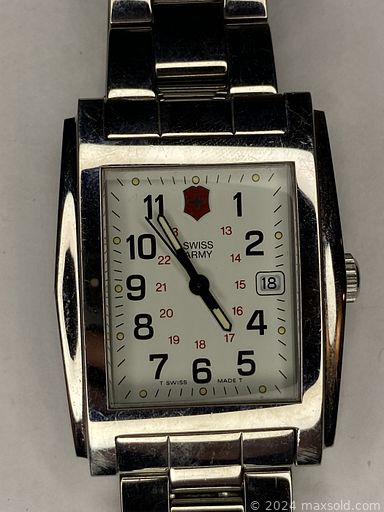 MaxSold Auction: This online auction features 18k gold jewelry, Royal Doulton, watches, Wedgwood, home decor, collector coins and much more!