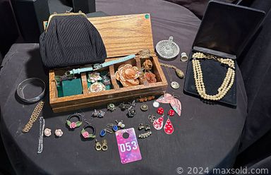 Auction 108530 (2 of 4)